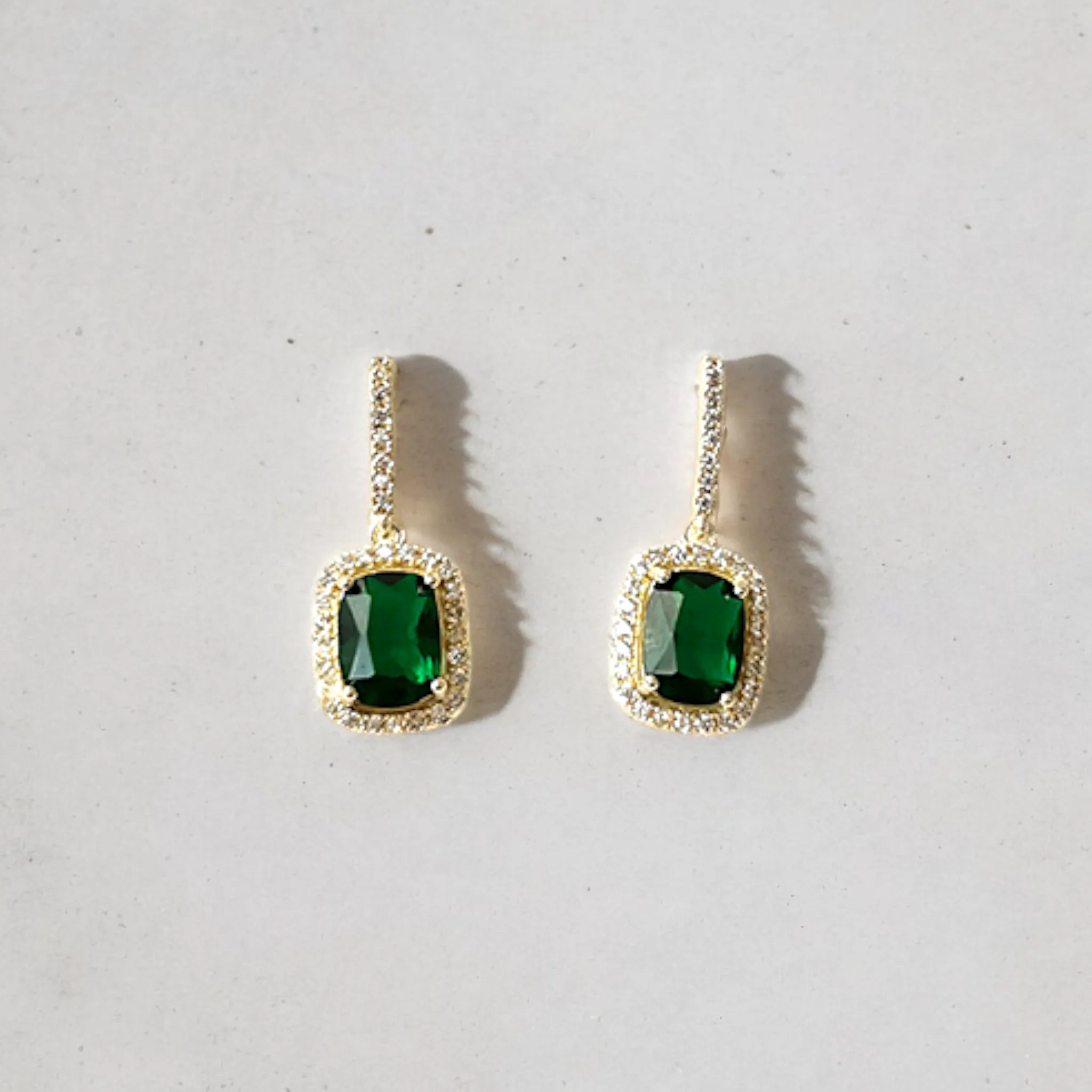 01_11353cf0-9b4c-47e8-ade5-