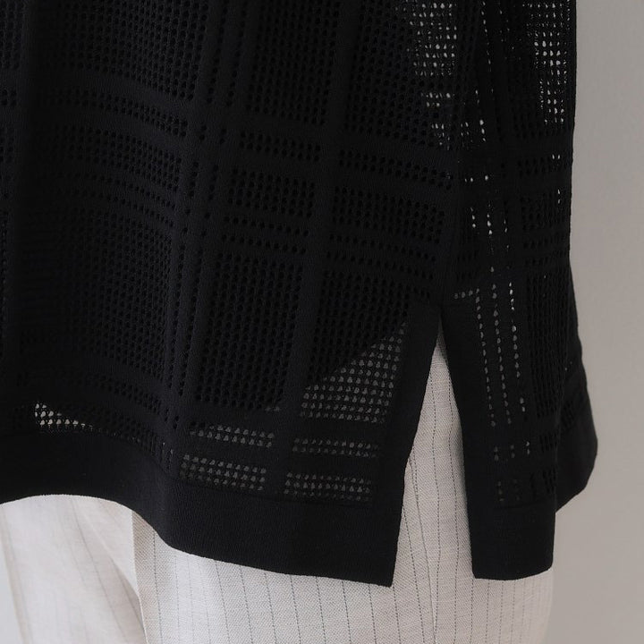 格紋設計透膚針織上衣 - 黑|INDIVI