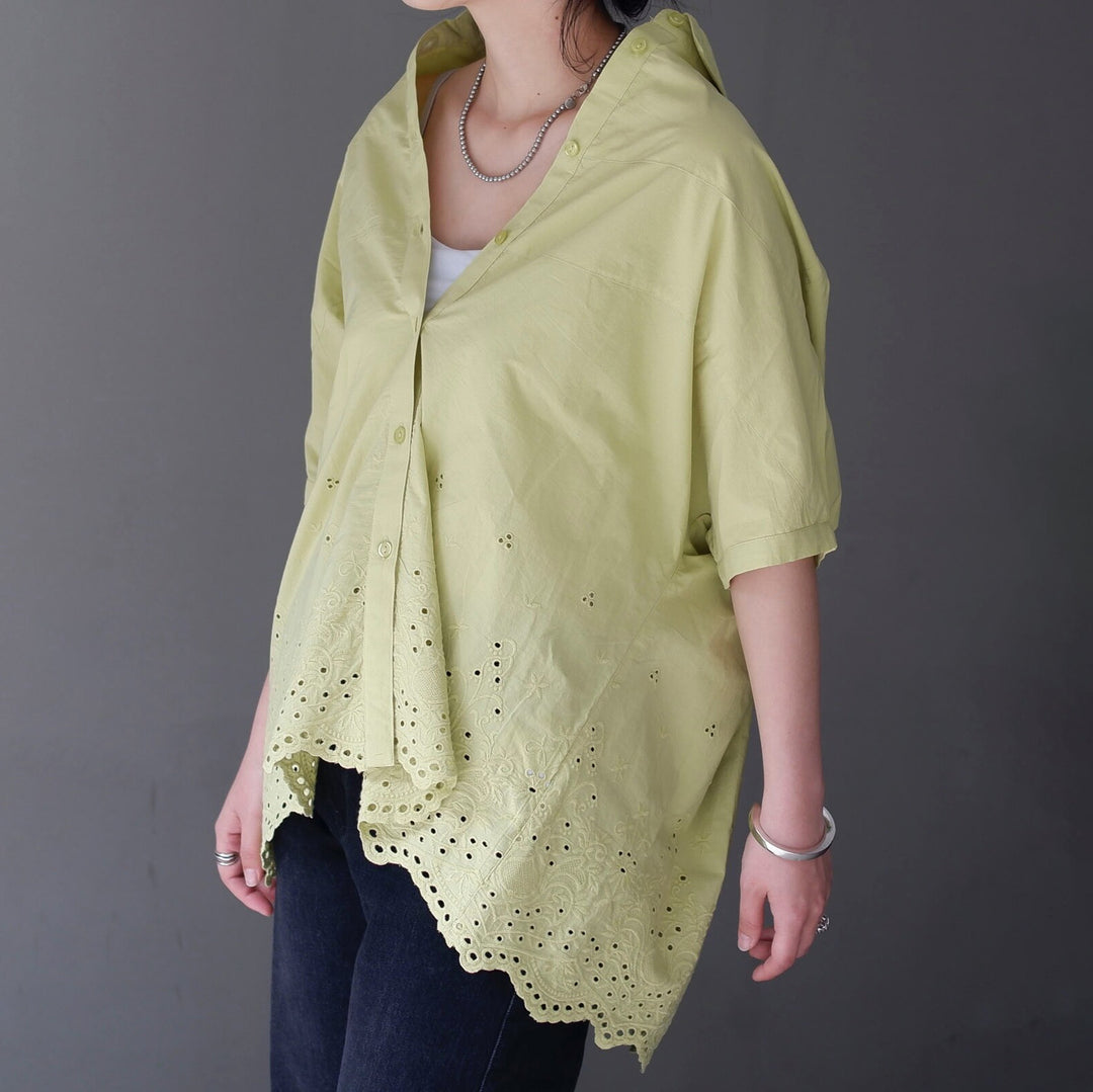 鏤空刺繡下擺V領棉質襯衫 - 黃｜classy chic