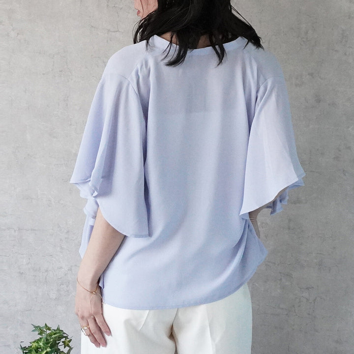 珍珠釦飾飄逸喇叭袖立領上衣 - 薩克斯藍｜classy chic
