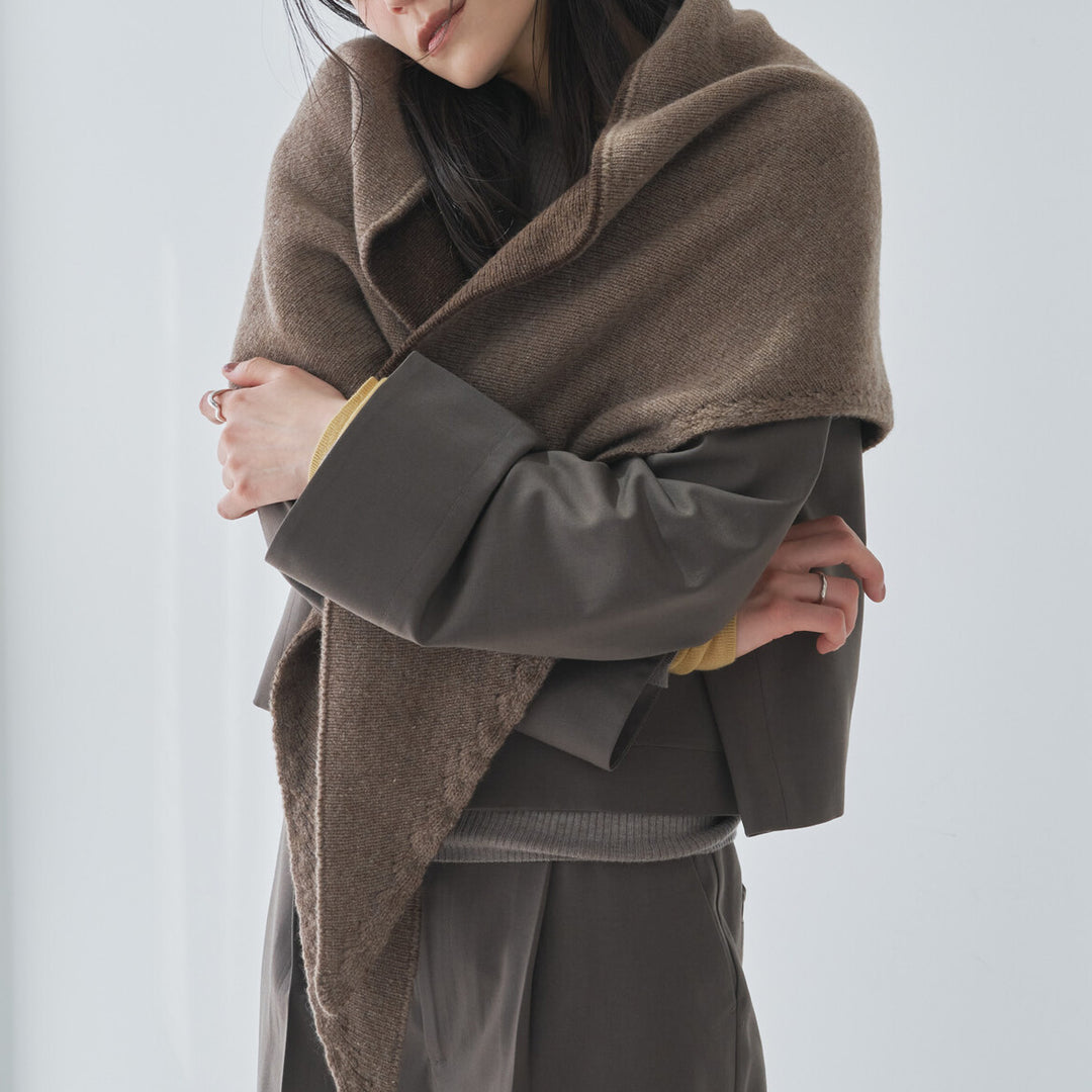 喀什米爾羊毛無縫三角披肩 - 棕｜Audrey and John Wad 日本製