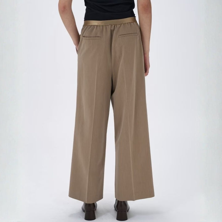 打褶設計鬆緊腰帶寬直筒褲 - 灰米｜cloenc