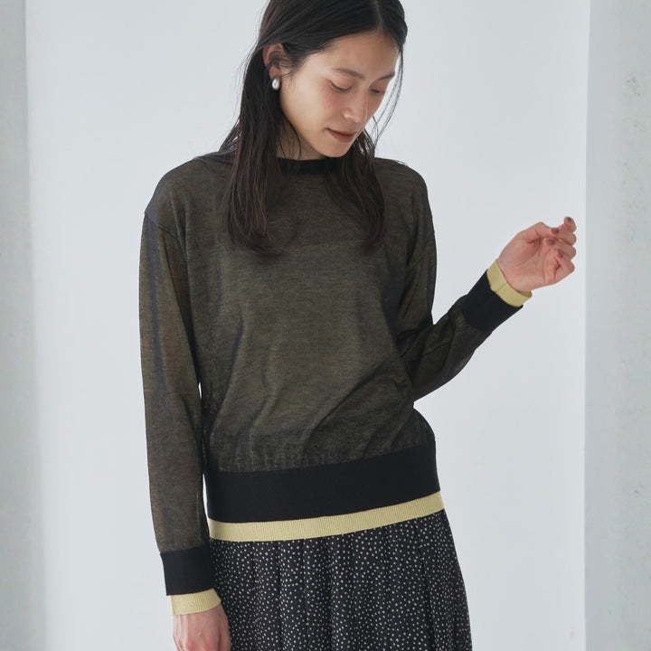 層次拼色微透膚針織上衣 - 黑｜Audrey and John Wad