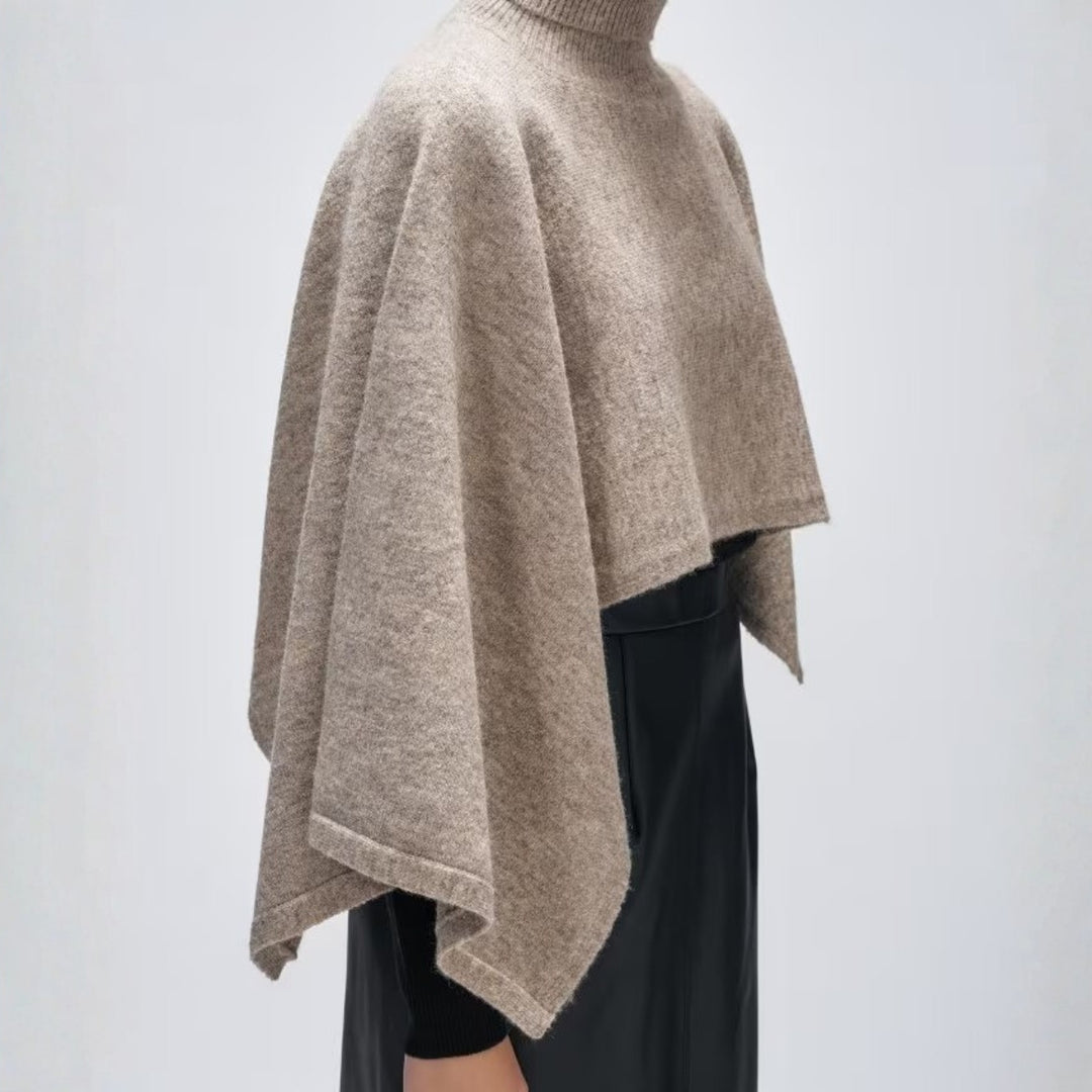 不對稱高領針織斗篷 - 灰米｜cloenc