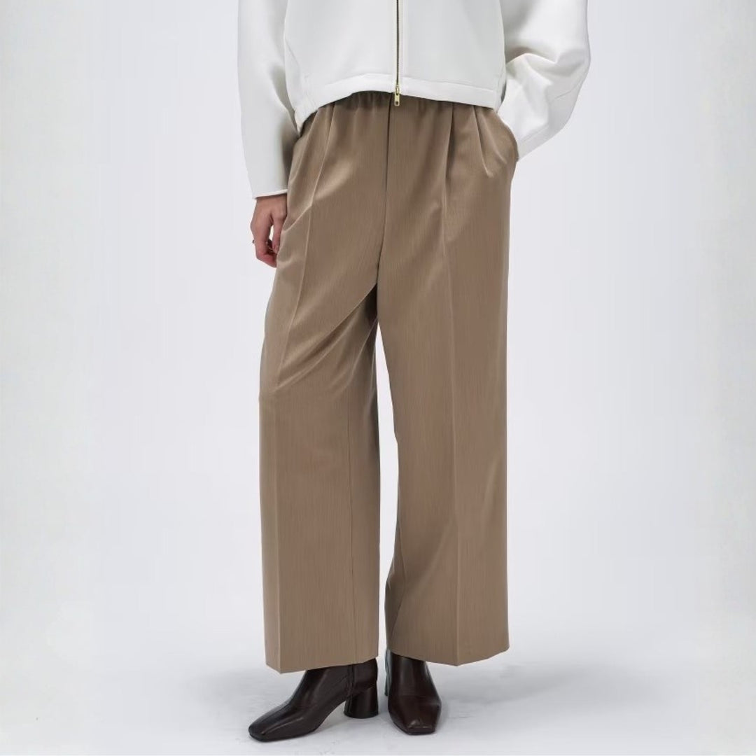 打褶設計鬆緊腰帶寬直筒褲 - 灰米｜cloenc