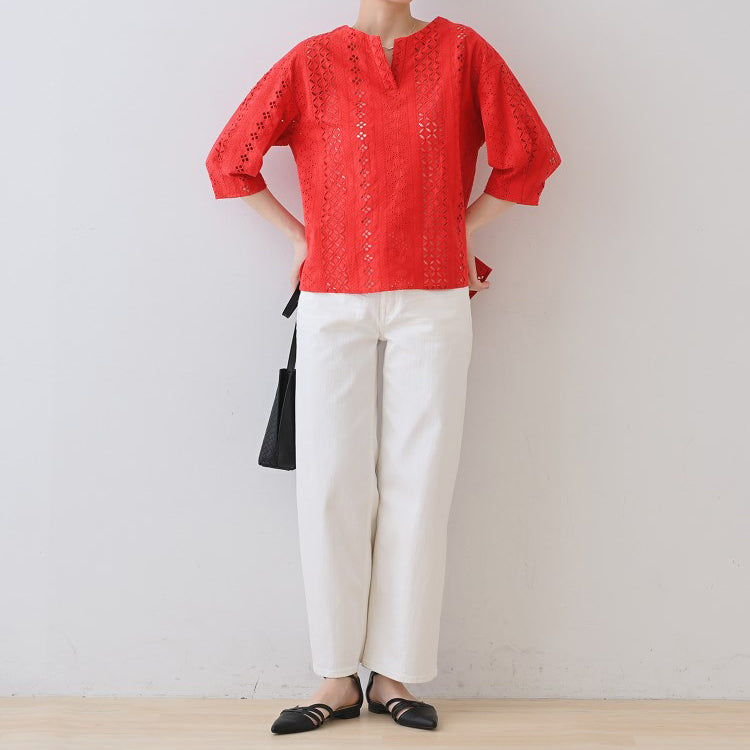 斜領刺繡蕾絲上衣 - 紅｜INDIVI