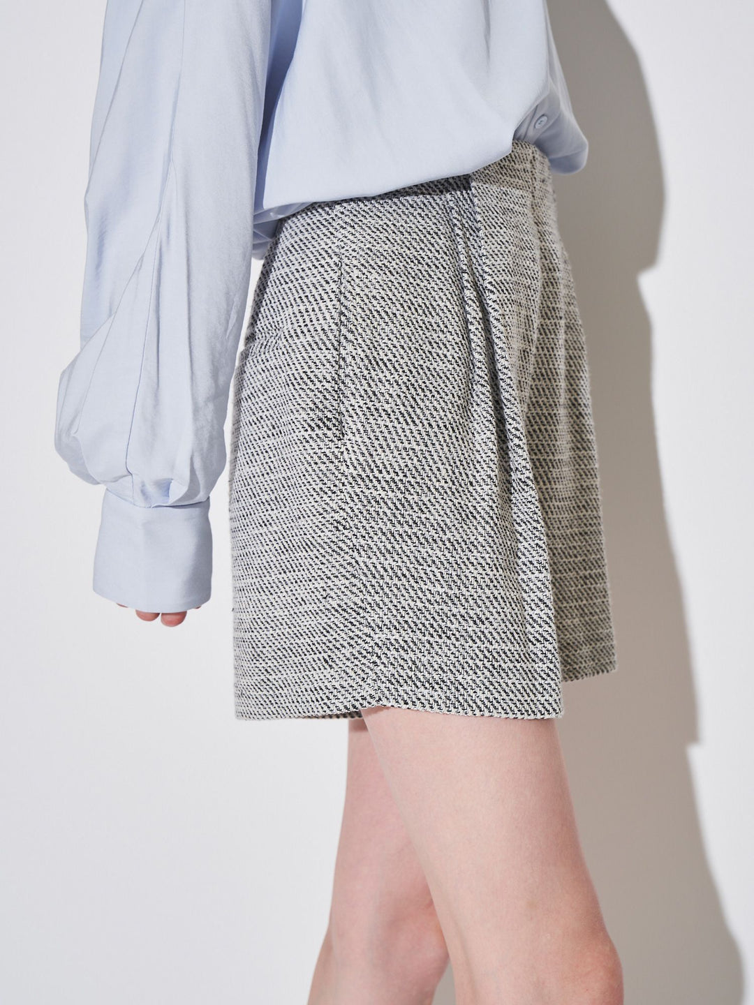 粗花呢打褶短褲 - 灰｜ELENDEEK
