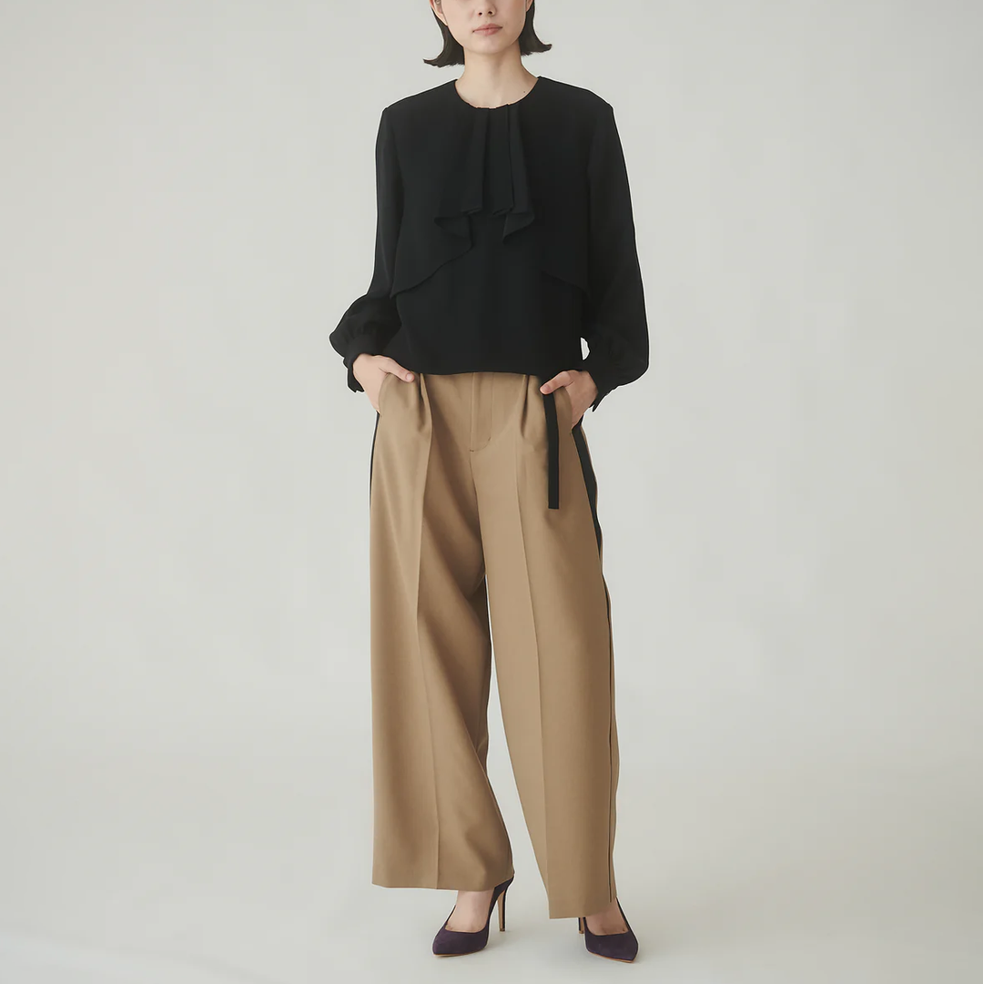 古典荷葉邊襯衫 - 黑｜BRAHMIN 日本製