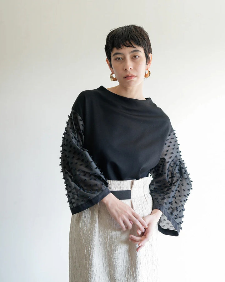 立體提花袖拼接上衣 - 黑｜Lallia Mu 日本製