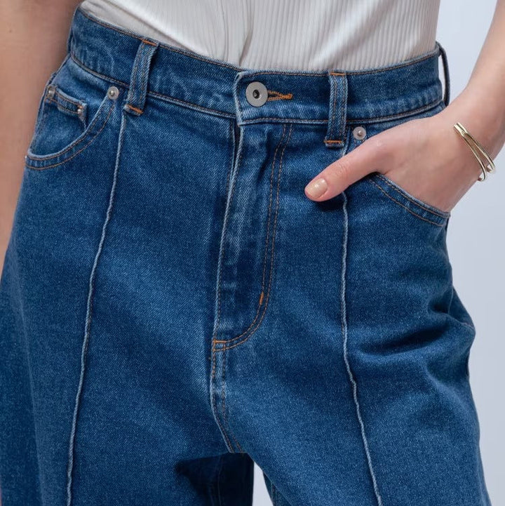 中線設計彈性丹寧寬褲 - 淺藍｜cloenc