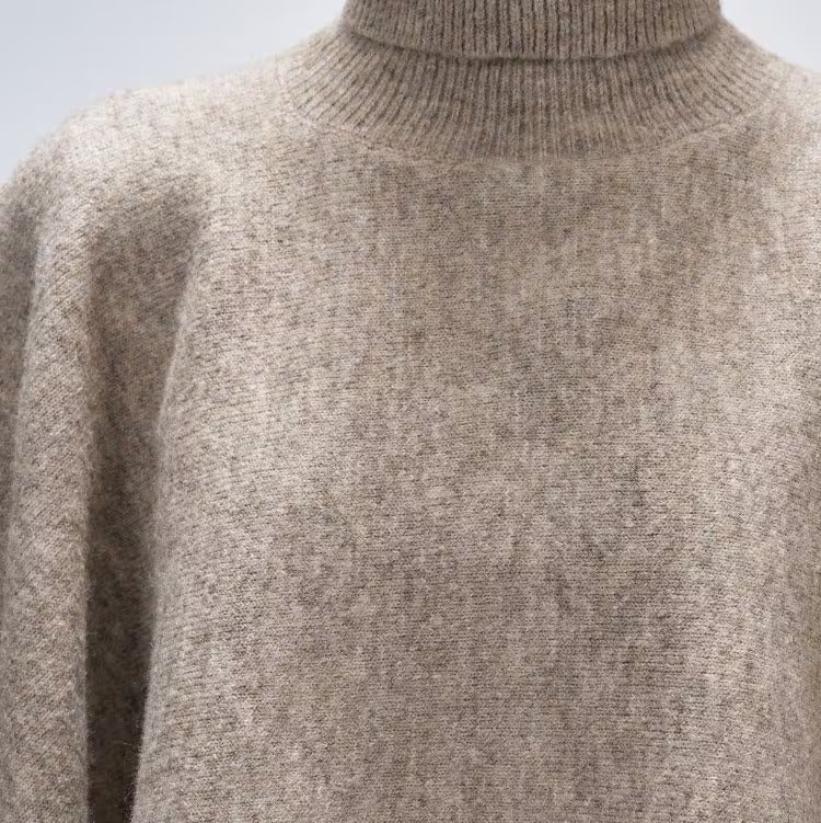 不對稱高領針織斗篷 - 灰米｜cloenc