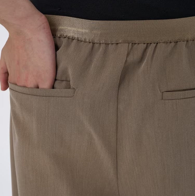 打褶設計鬆緊腰帶寬直筒褲 - 灰米｜cloenc