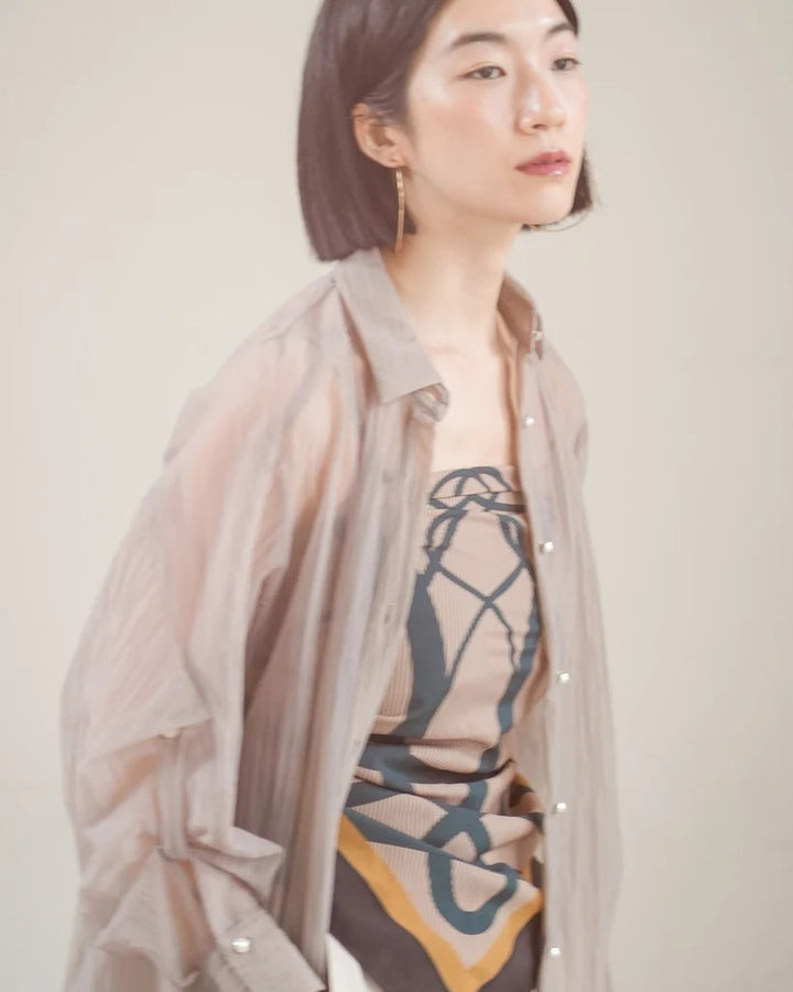 褶皺薄紗綁帶襯衫 - 灰褐｜Lallia Mu 日本製