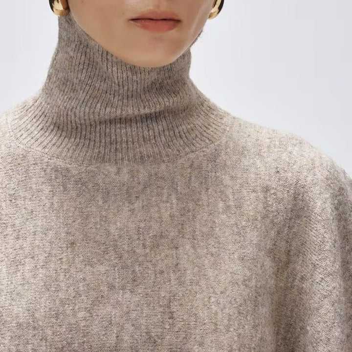 不對稱高領針織斗篷 - 灰米｜cloenc