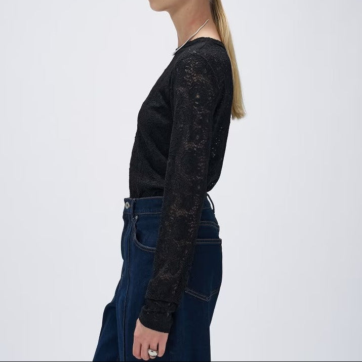 花卉蕾絲圓領長袖上衣 - 黑｜cloenc