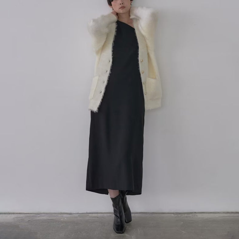 柔軟絨毛寬鬆V領開襟衫 - 米白｜GALLEST