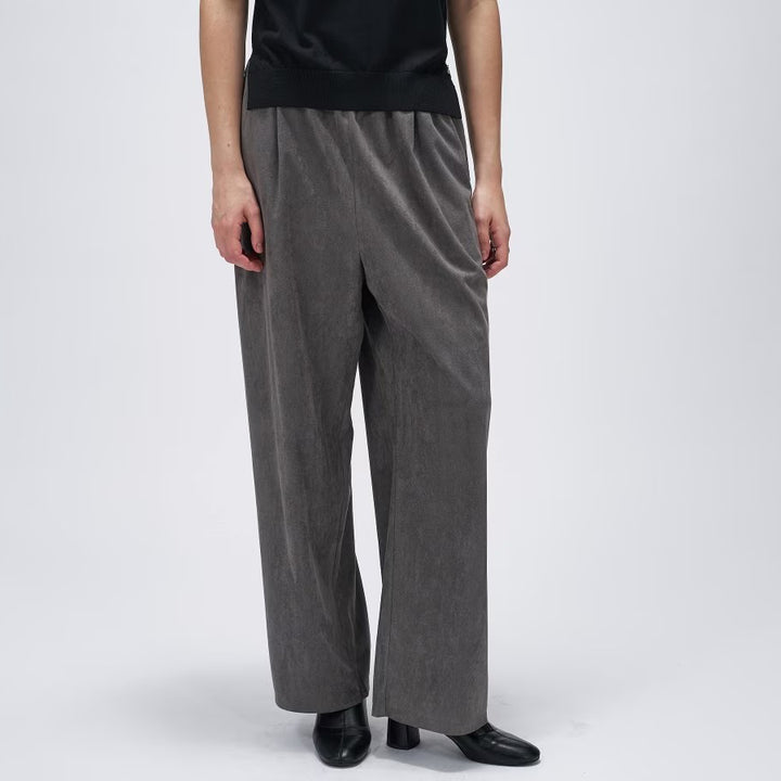 麂皮感輕盈長褲 - 炭灰｜cloenc