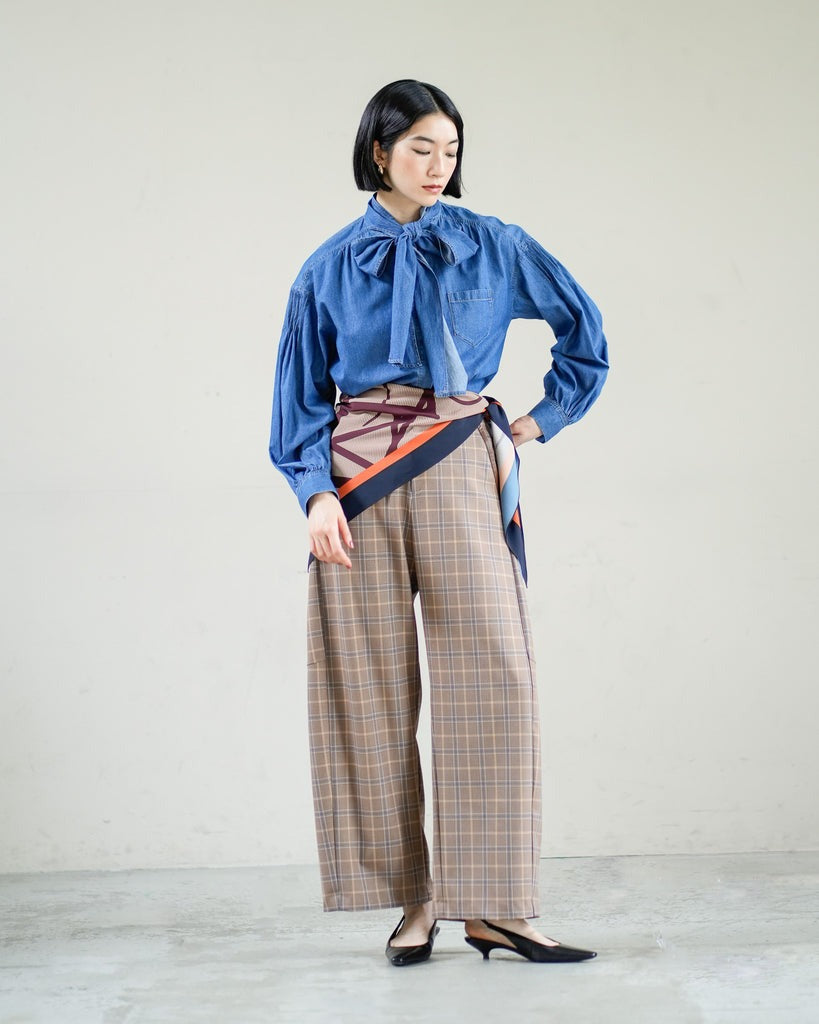 三角印花絲巾 - 杏橘｜Lallia Mu